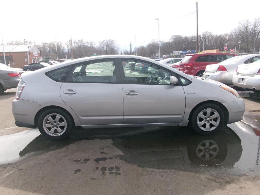 used 2006 Toyota Prius car, priced at $4,495