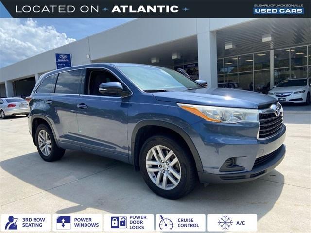 used 2014 Toyota Highlander car, priced at $14,500