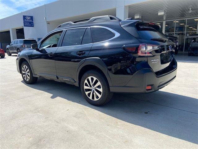 used 2025 Subaru Outback car, priced at $30,000