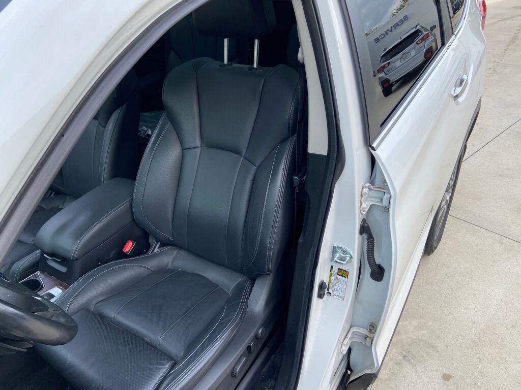 used 2021 Subaru Ascent car, priced at $32,000