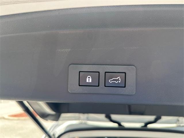 used 2022 Subaru Ascent car, priced at $30,000