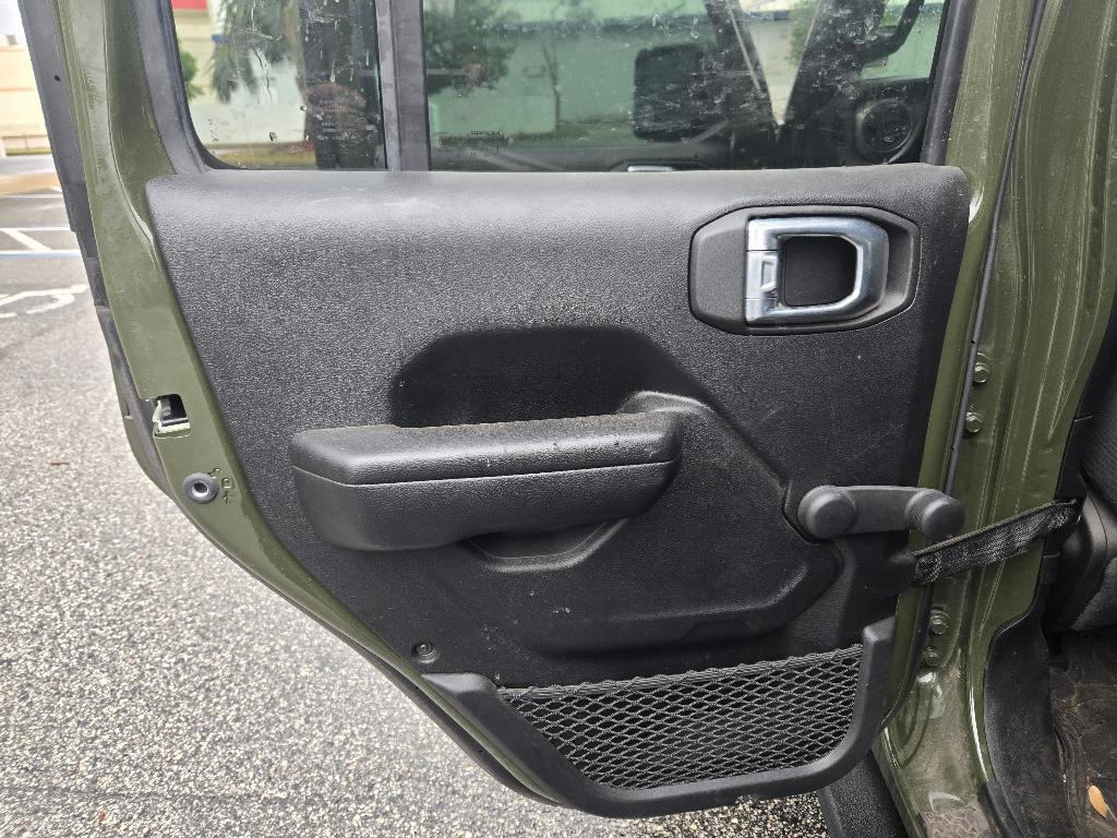 used 2021 Jeep Wrangler Unlimited car, priced at $32,000