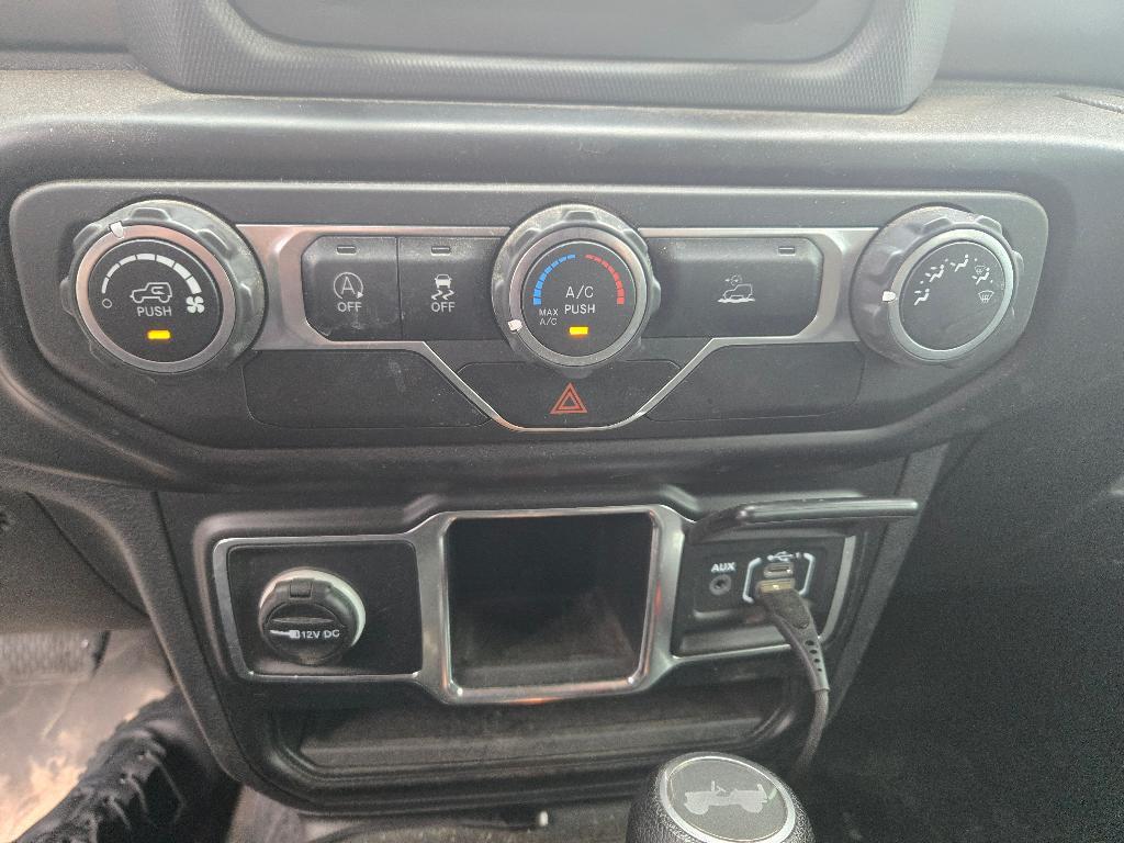 used 2021 Jeep Wrangler Unlimited car, priced at $32,000