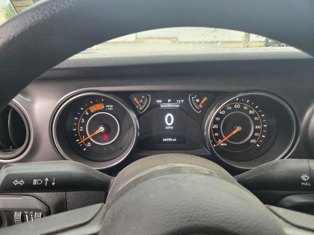 used 2021 Jeep Wrangler Unlimited car, priced at $32,000