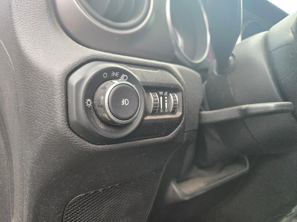 used 2021 Jeep Wrangler Unlimited car, priced at $32,000