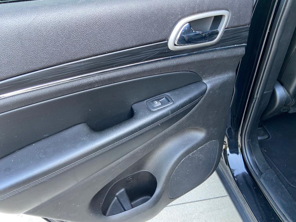 used 2020 Jeep Grand Cherokee car, priced at $21,500