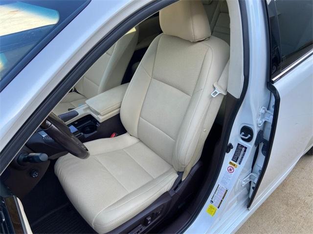 used 2016 Lexus ES 350 car, priced at $18,500