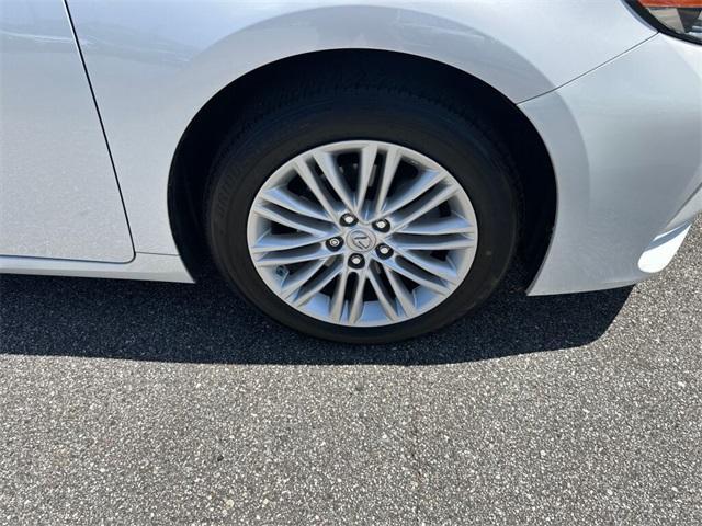 used 2016 Lexus ES 350 car, priced at $17,500