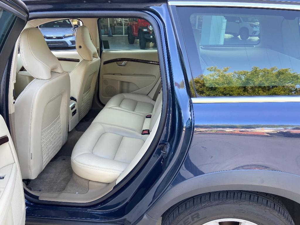 used 2013 Volvo XC70 car, priced at $11,000