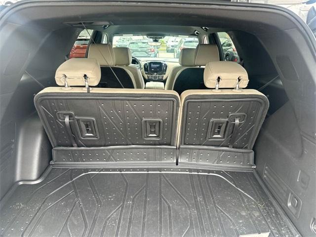 used 2022 Chevrolet Traverse car, priced at $33,000