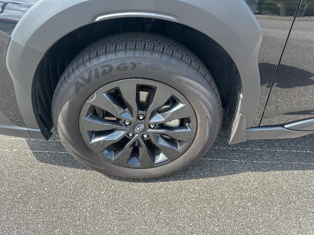 used 2025 Subaru Outback car, priced at $38,000