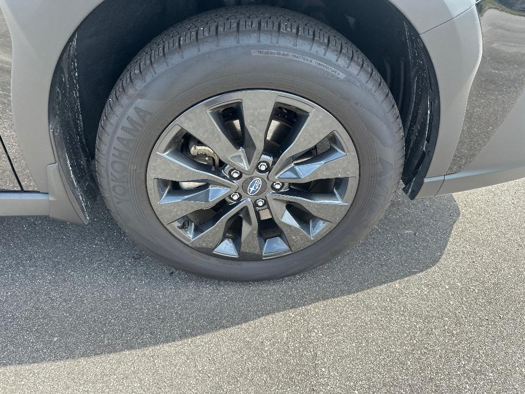 used 2025 Subaru Outback car, priced at $38,000