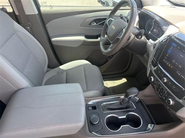 used 2021 Chevrolet Traverse car, priced at $18,500