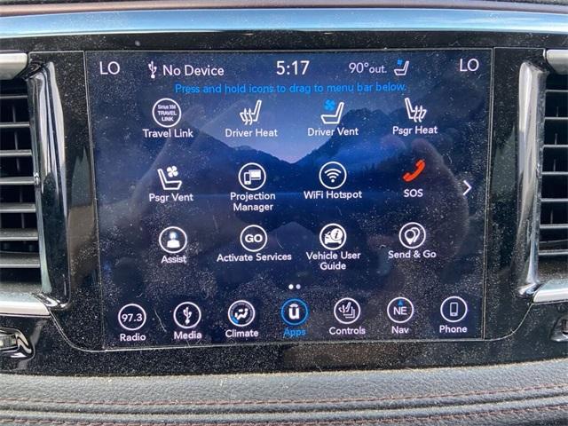 used 2018 Chrysler Pacifica car, priced at $15,500