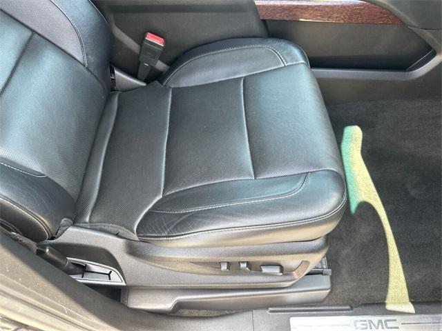 used 2018 GMC Yukon car, priced at $25,000