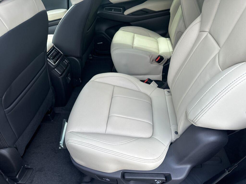 new 2025 Subaru Ascent car, priced at $47,068