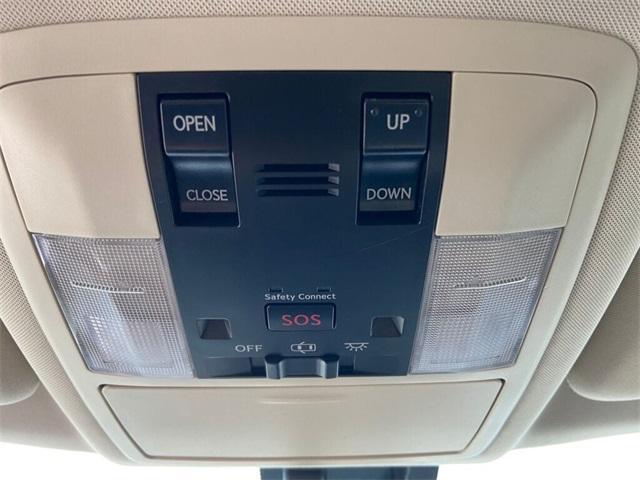 used 2015 Lexus CT 200h car, priced at $11,250