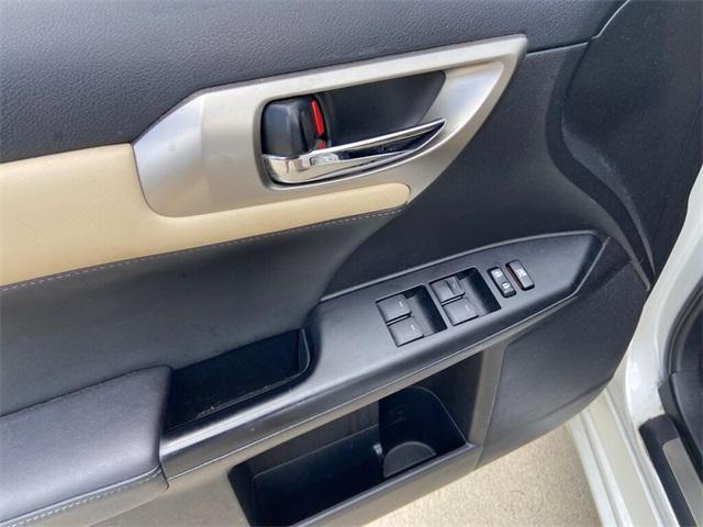 used 2015 Lexus CT 200h car, priced at $11,250