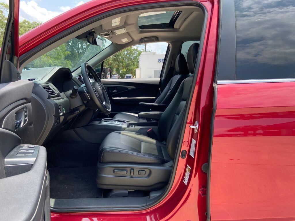 used 2023 Honda Ridgeline car, priced at $31,500