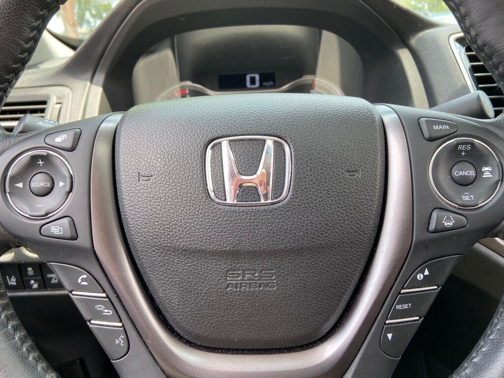 used 2023 Honda Ridgeline car, priced at $31,500