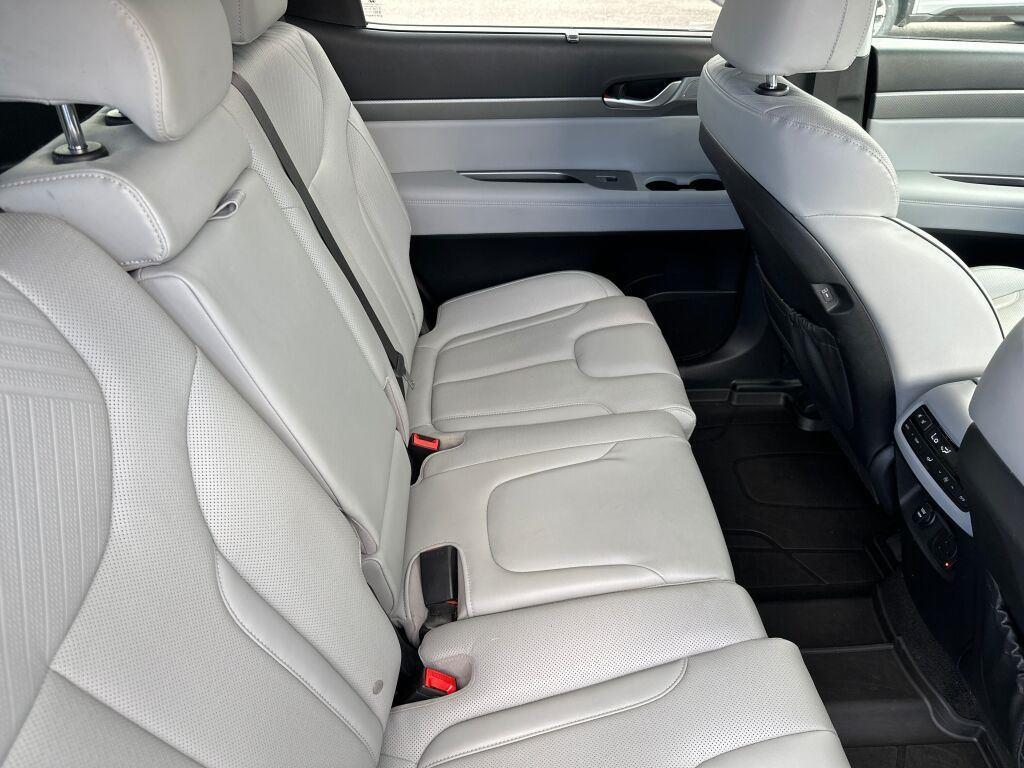 used 2023 Hyundai Palisade car, priced at $34,000
