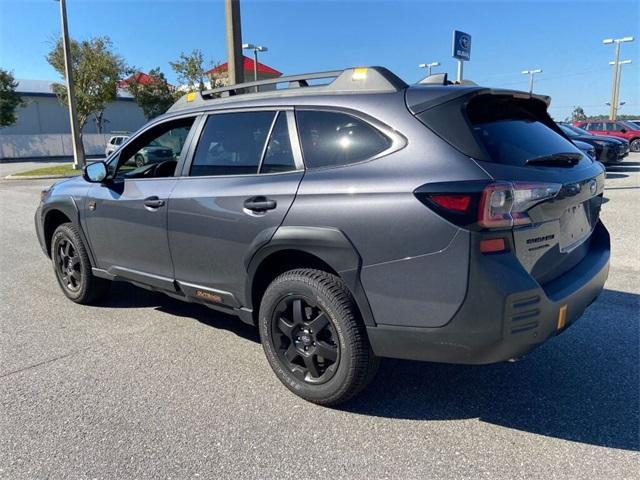 used 2025 Subaru Outback car, priced at $38,500