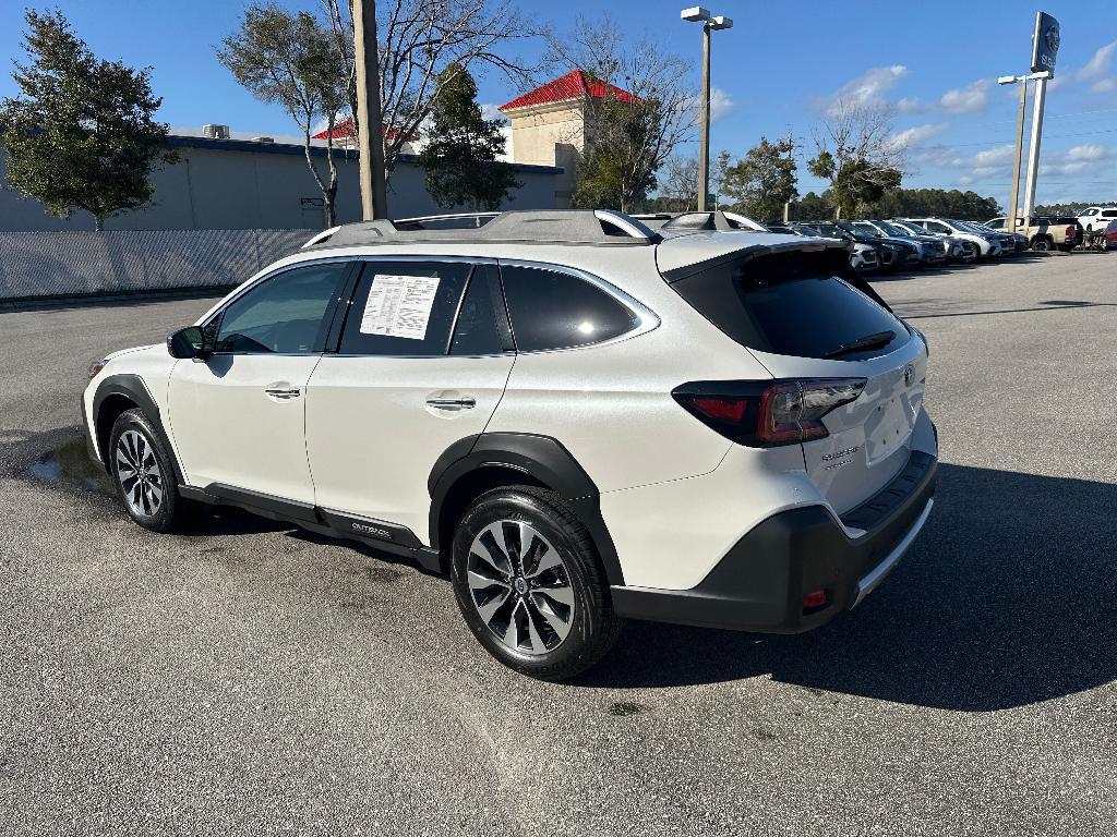 used 2025 Subaru Outback car, priced at $41,000