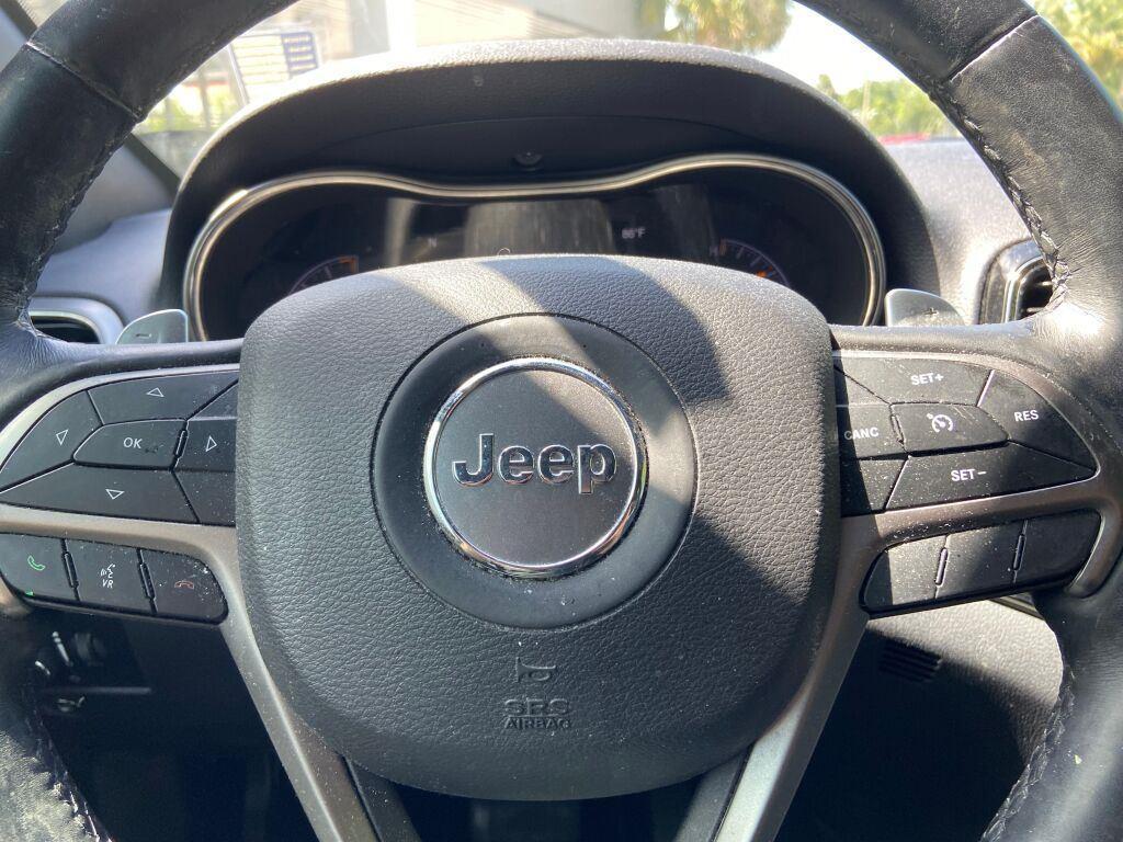 used 2020 Jeep Grand Cherokee car, priced at $24,000