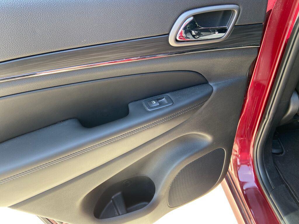 used 2020 Jeep Grand Cherokee car, priced at $24,000