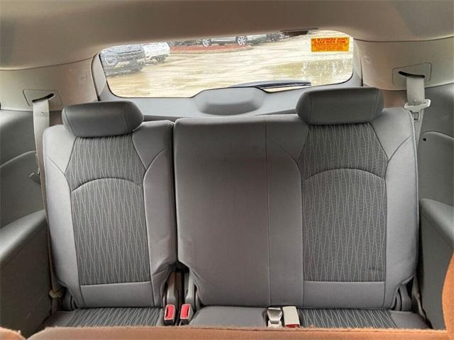 used 2013 Chevrolet Traverse car, priced at $9,500