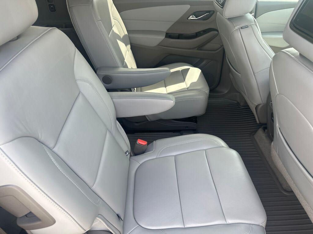 used 2018 Chevrolet Traverse car, priced at $18,500