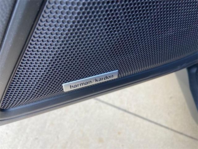 used 2025 Subaru Outback car, priced at $39,000