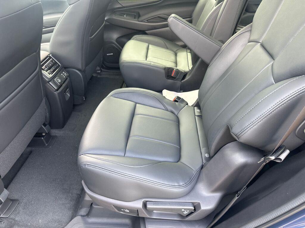 new 2025 Subaru Ascent car, priced at $51,140