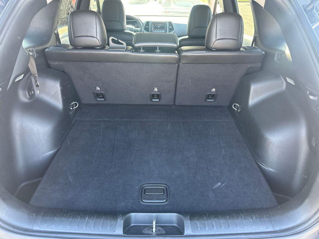 used 2019 Jeep Cherokee car, priced at $15,000