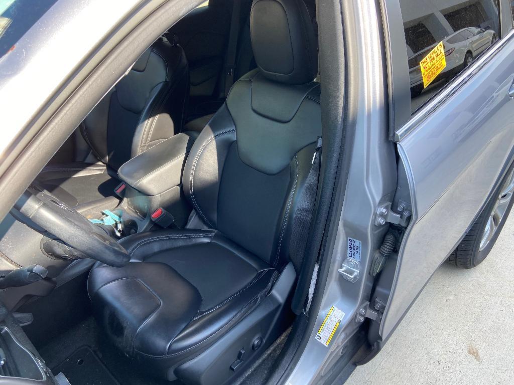 used 2019 Jeep Cherokee car, priced at $16,500