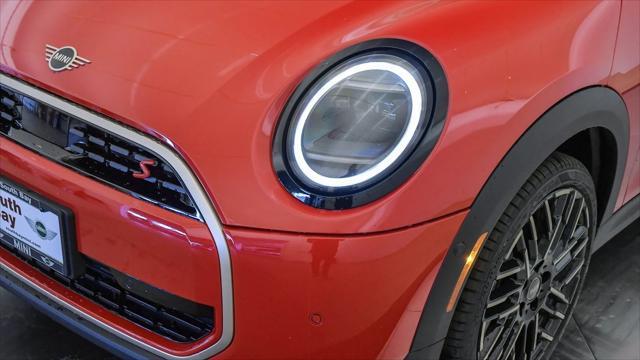 new 2025 MINI Hardtop car, priced at $36,015