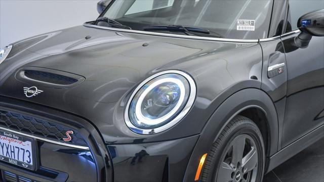 used 2022 MINI Hardtop car, priced at $22,921