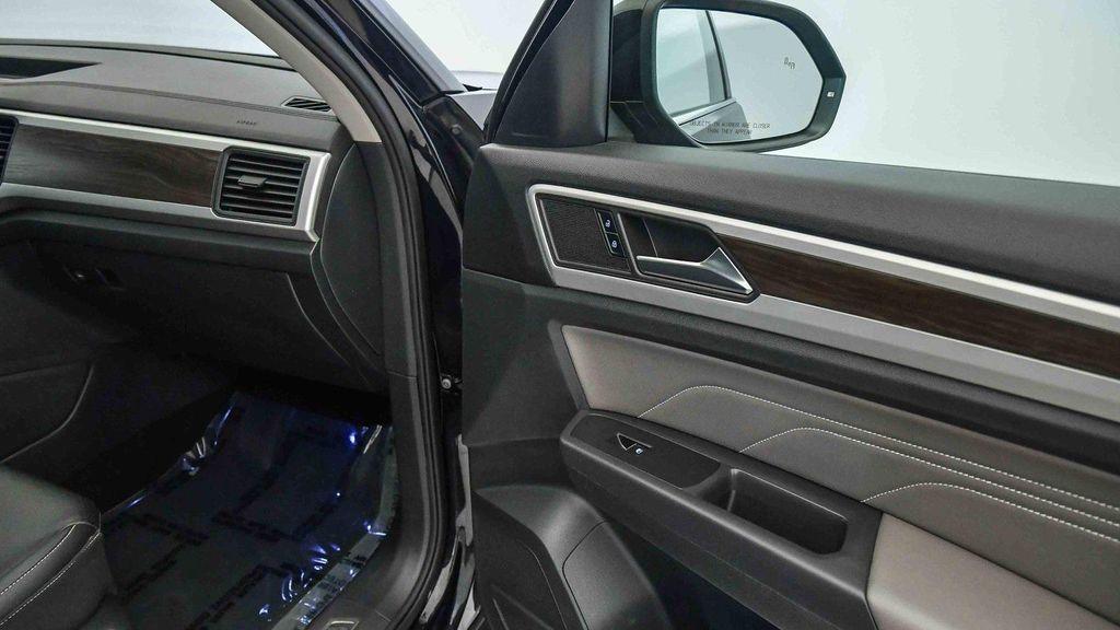 used 2021 Volkswagen Atlas car, priced at $19,475