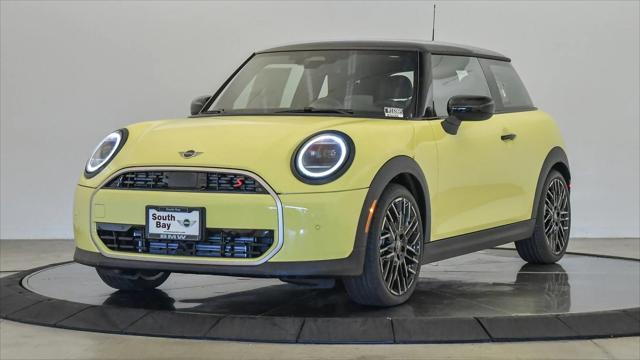 new 2025 MINI Hardtop car, priced at $35,895