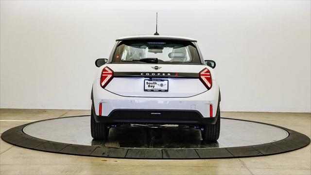 new 2025 MINI Hardtop car, priced at $35,680