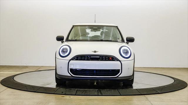new 2025 MINI Hardtop car, priced at $35,680