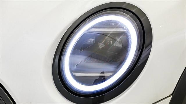 new 2025 MINI Hardtop car, priced at $35,680