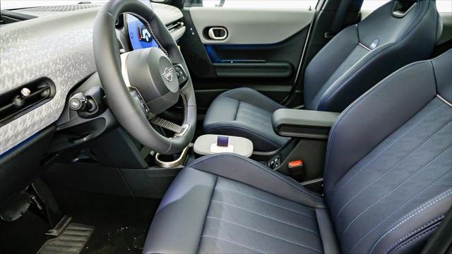 new 2025 MINI Hardtop car, priced at $35,500