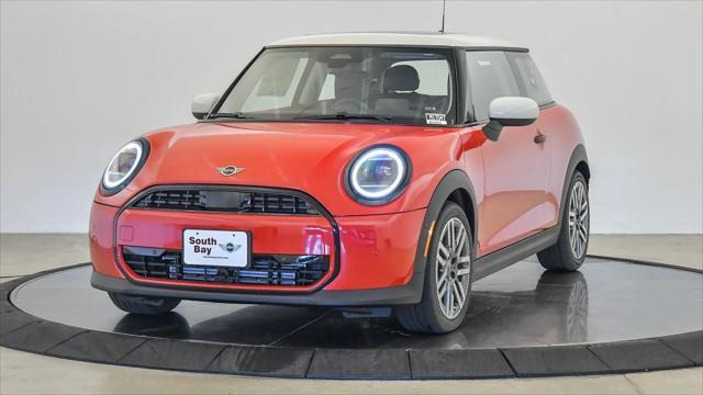 new 2025 MINI Hardtop car, priced at $32,420