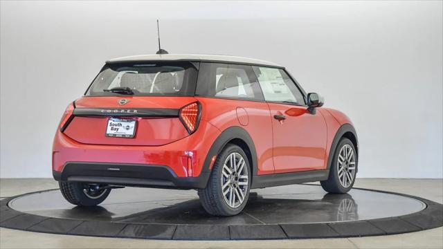 new 2025 MINI Hardtop car, priced at $32,420