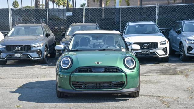 new 2025 MINI Hardtop car, priced at $32,945