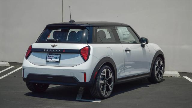 new 2025 MINI Hardtop car, priced at $38,380