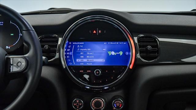 used 2022 MINI Hardtop car, priced at $21,999