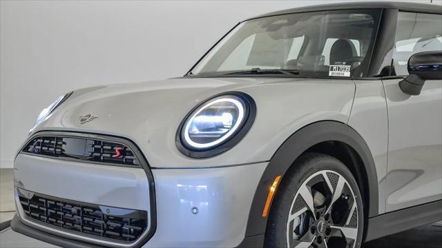 new 2025 MINI Hardtop car, priced at $36,155