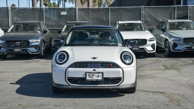 new 2025 MINI Hardtop car, priced at $37,295